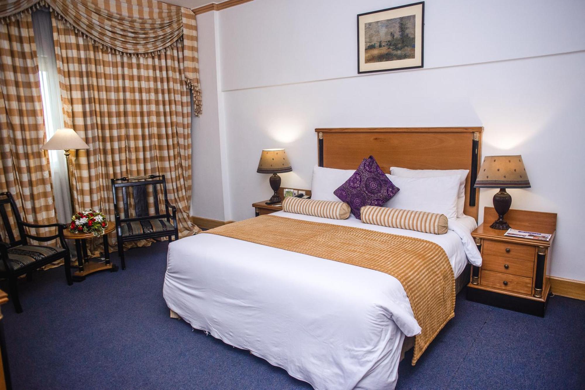 Hotel Mehran Карачи Экстерьер фото