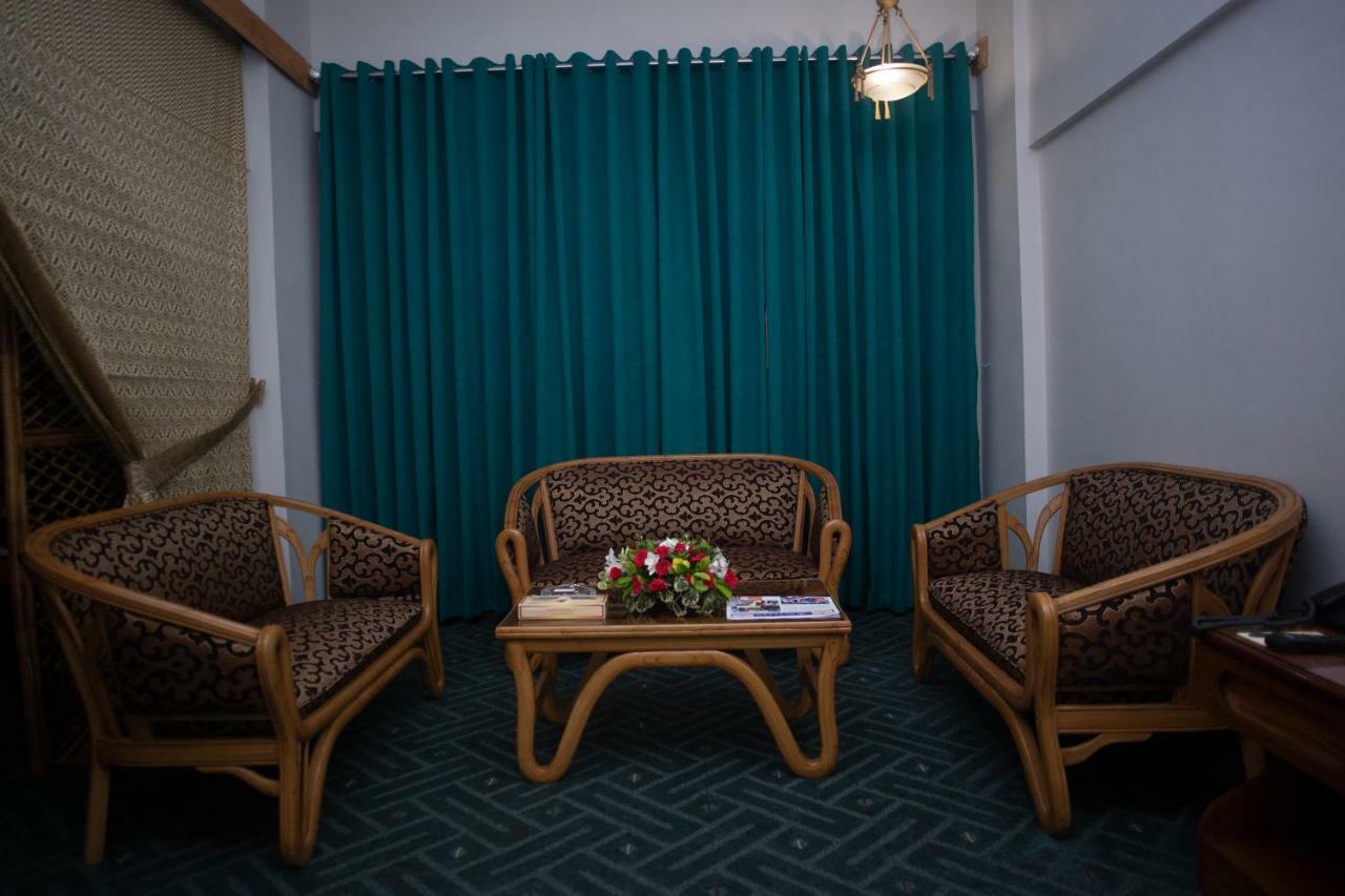 Hotel Mehran Карачи Экстерьер фото